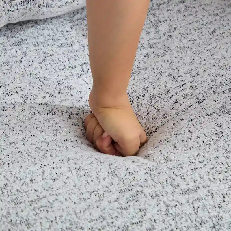 Fauteuil pivotant d'appoint en chenille blanche et noire de 80 cm avec structure en bois massif