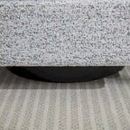 Fauteuil pivotant d'appoint en chenille blanche et noire de 80 cm avec structure en bois massif