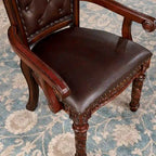 Fauteuils Abeena traditionnels en bois massif de cerisier (ensemble de 2) par Furniture of America